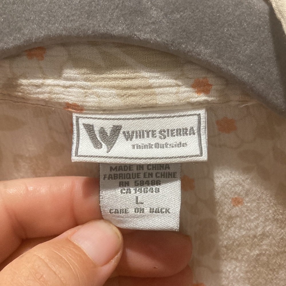 White Sierra Floral Blouse Large - Picture 3 of 4
